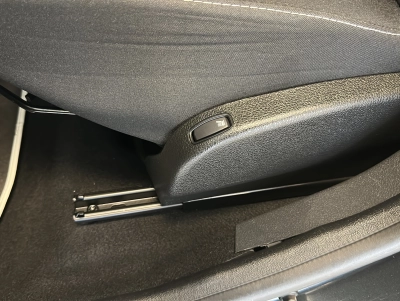 Dacia Lodgy 1.6 SCe Comfort 7-Sitz AHK|PDC|NAVI|SHZ