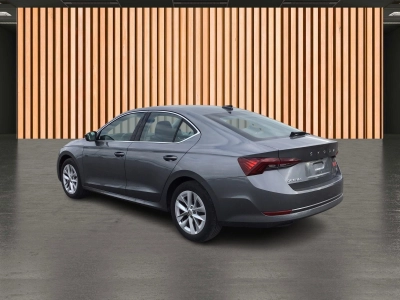 Skoda Octavia 1.0 eTSI DSG Style*Navi*ACC*DAB*Kessy*
