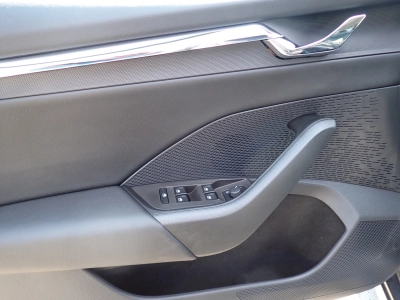 Skoda Octavia 1.0 eTSI DSG Style*Navi*ACC*DAB*Kessy*