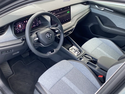 Skoda Octavia Combi 1.5 eTSI Selection*Navi*ACC*Kamera