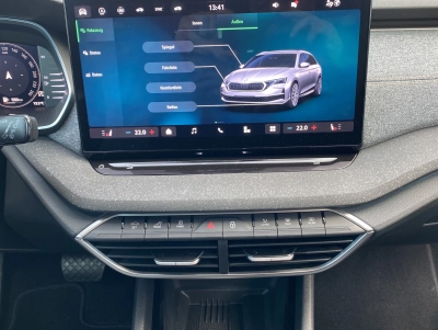 Skoda Octavia Combi 1.5 eTSI Selection*Navi*ACC*Kamera