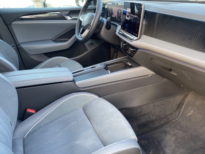 VW Passat Variant 1.5 eTSI DSG neues Modell*Nav*ACC