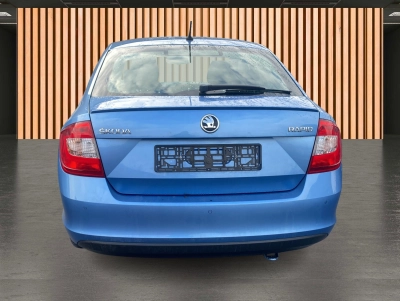 Skoda Rapid 1.4 TSI DSG Ambition*Tempomat*PDC*DAB*