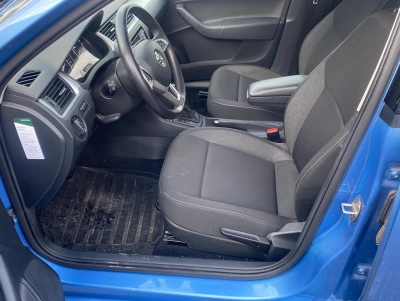 Skoda Rapid 1.4 TSI DSG Ambition*Tempomat*PDC*DAB*