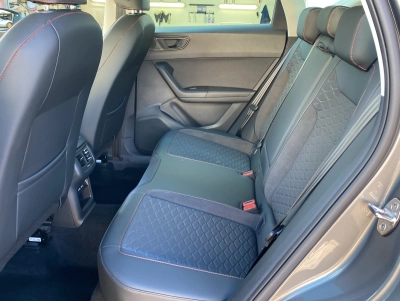 Seat Ateca 1.5 TSI DSG FR*Navi*ACC*Kamera*Kessy*AHK*