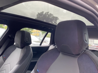 BMW 520 d Touring xDrive M Sport*HeadUp*AHK*Pano*