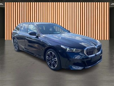 BMW 520 d Touring xDrive M Sport*HeadUp*AHK*Pano*