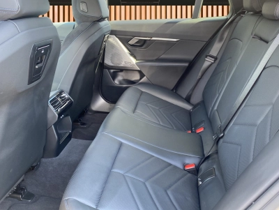 BMW 520 d Touring xDrive M Sport*HeadUp*AHK*Pano*