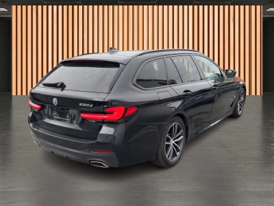 BMW 530 dA M Sport*SAG*Pano*Leder*HeadUP*DAB*Hifi