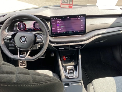 Skoda Octavia Combi 2.0TDI DSG Sportline Facelift*Pano