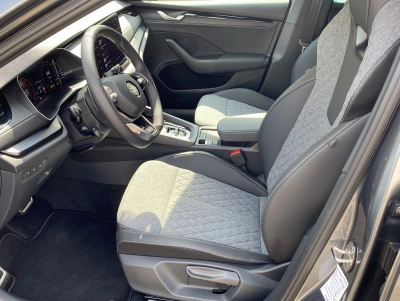 Skoda Octavia Combi 2.0TDI DSG Sportline Facelift*Pano