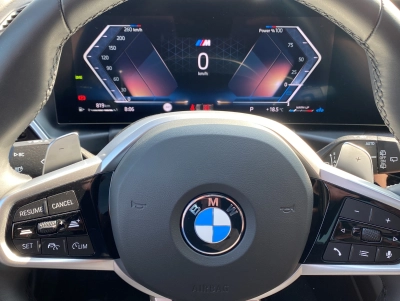 BMW 330 i Touring xDrive M Sport*ACC*HiFi*Kamera*