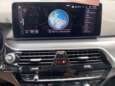 BMW 520 d xDrive M Sport*Pano*HeadUp*Laser