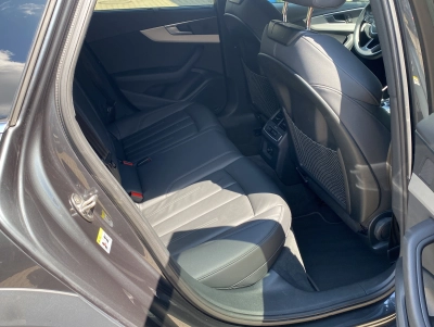 Audi A4 Allroad 40 TDI Quattro*Leder*Navi+*AHK*Pano