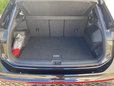 VW Tiguan 1.5 eTSI 110 kW R-Line*neues Modell*HarmanKardon
