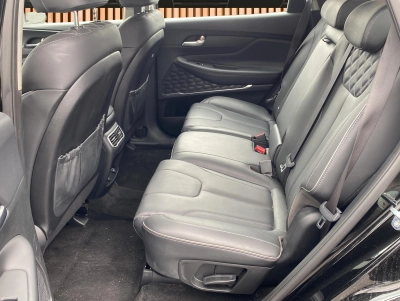 Hyundai SANTA FE Plug In Hybrid 4WD*7 Sitze*Leder