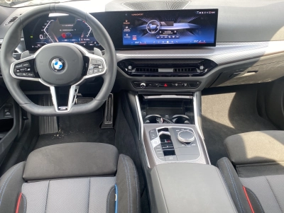 BMW 330 i Touring xDrive M Sport*ACC*HiFi*Kamera*