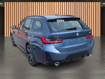 BMW 330 i Touring xDrive M Sport*ACC*HiFi*Kamera*