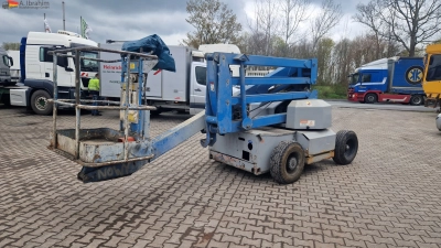 Genie 45/22 Elektro  15,70 m Höhe, 7,70 m Reichweitedem Alter entspr.