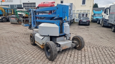 Genie 45/22 Elektro  15,70 m Höhe, 7,70 m Reichweitedem Alter entspr.