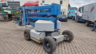 Genie 45/22 Elektro  15,70 m Höhe, 7,70 m Reichweitedem Alter entspr.