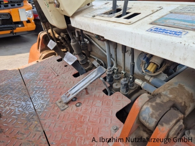 Nissan BF 03-40  4t Stapler