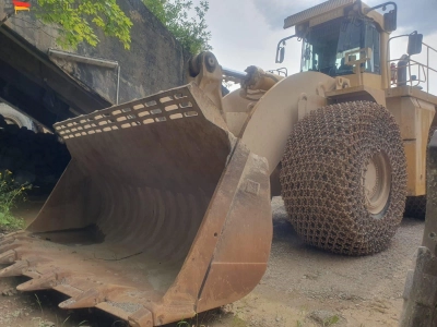 CAT 990  Zustand gut, Video vorhandenohne Ketten!!, fertig zur Verladung