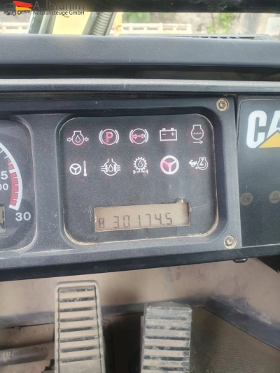 CAT 990  Zustand gut, Video vorhandenohne Ketten!!, fertig zur Verladung