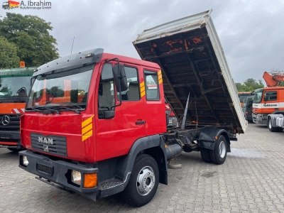 MAN L2000 Rost ja (Aufbau), sonst Zustand gut
