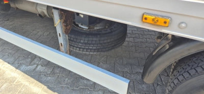 Renault Midlum 180 DCI  Werkstattkoffer mit Treppe