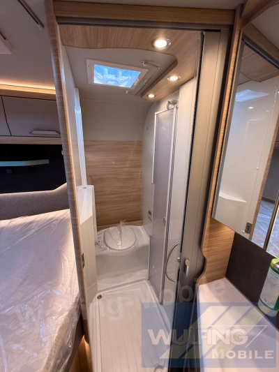 KNAUS Van Ti Plus 700 LF Van Ti Plus 700 LF 4x4 Autom TV + 2x Klima