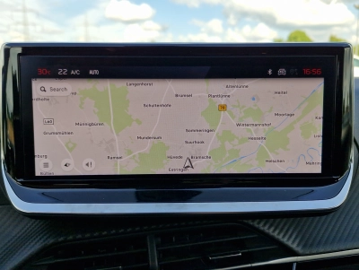 Peugeot 208 PureTech 100 Allure AT LED Kamera PDC CarPlay Alu 16