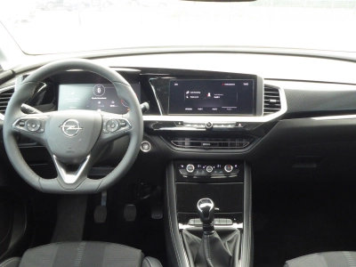 Opel Grandland 1.2 Turbo GS-Line LED Navi Kamera 360 Keyless SHZ elektr. Heckklappe