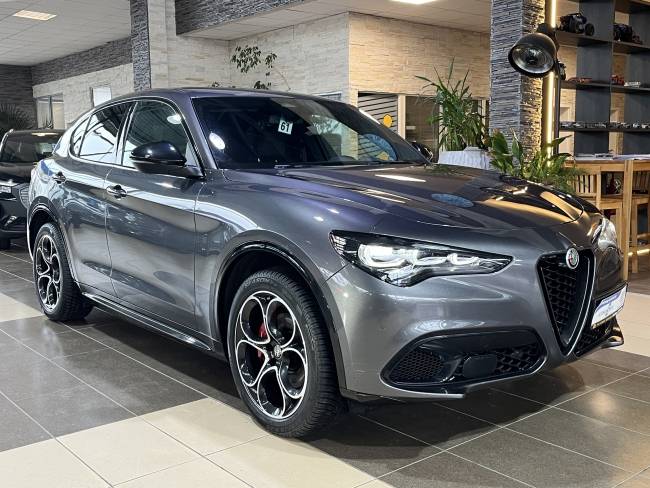 Alfa Romeo Stelvio Veloce*Q4*Sport*Harman/Kardon*Leder*ACC 