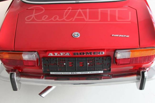 Alfa Romeo GT 2000 Bertone