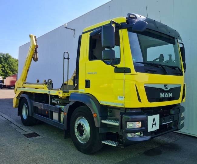 MAN TGM 18.320 4x2 BL