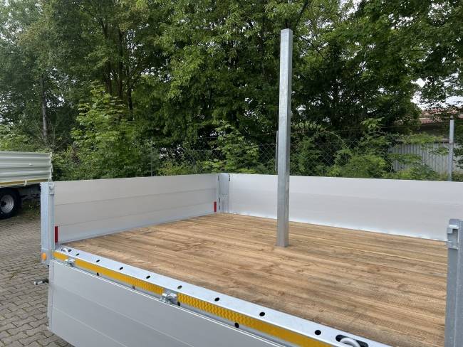 Möslein THT 11 G 6,2 L Tandem- Pritschenanhänger- Tieflader