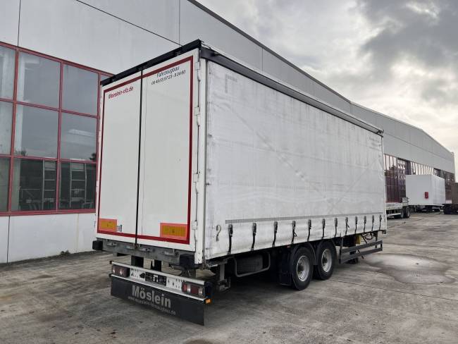 Möslein TPW 105 D Schwebheim 10 t GG Tandem- Planen Anhänger vorn zum Durchladen