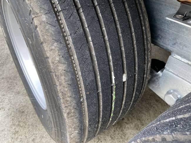 Möslein TTD 14  5,70 m 14 t Tandem- Kipper Tieflader 5,70 m lang, Breite Reifen
-- Neufahrzeug --