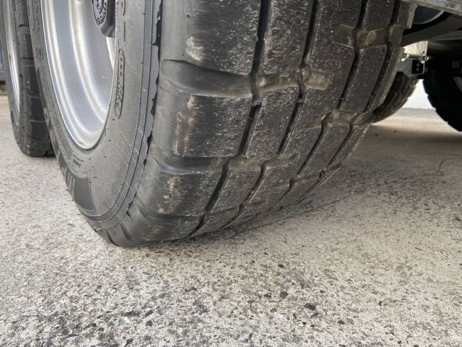 Möslein TTD 11 Breite Reifen 4,5 m Kipper Tieflader, Breite Reifen, 4,5 m lang
-- Neufahrzeug --