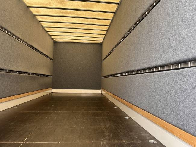 Möslein TKO 105 Schwebheim Tandem- Möbel Koffer- Anhänger