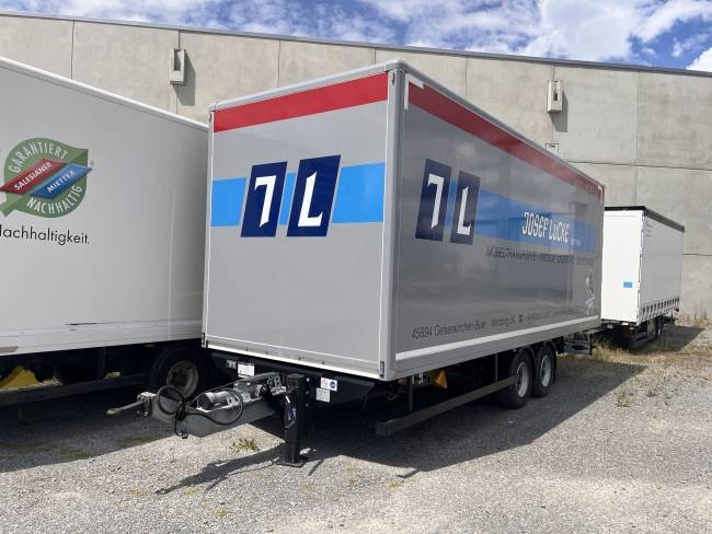 Möslein TKO 105 Schwebheim Tandem- Möbel Koffer- Anhänger